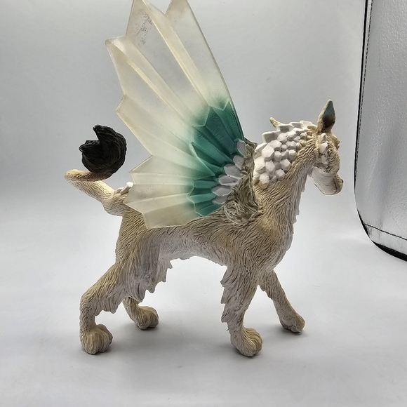 Schleich Fairies Fantasy Bayala Series Mohinya Ice Dragon - Picture 2 of 7